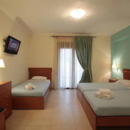 Kyniska Hotel Plitra