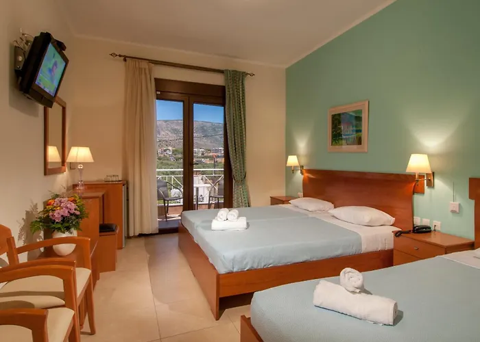 κυνίσκα Ξενοδοχείο 4*